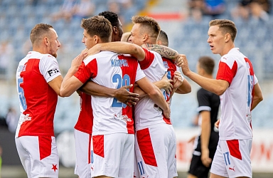 Přesvědčivý start obhájce titulu: Slavia nastřílela Českým Budějovicím šest gólů