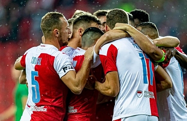Slavia porazila Příbram 3:0, trefil se i brankář Kolář