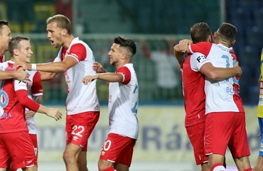 Slavia v dlouhé přesilovce vyhrála v Liberci a vede ligu o dva body